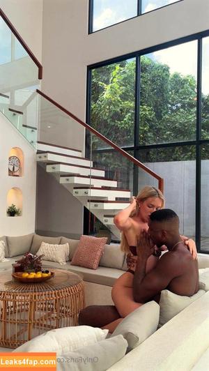 Millie Hannah photo #0394