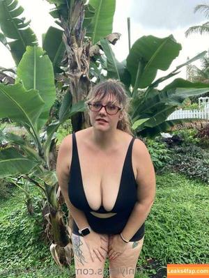 Millie Melons photo #0007