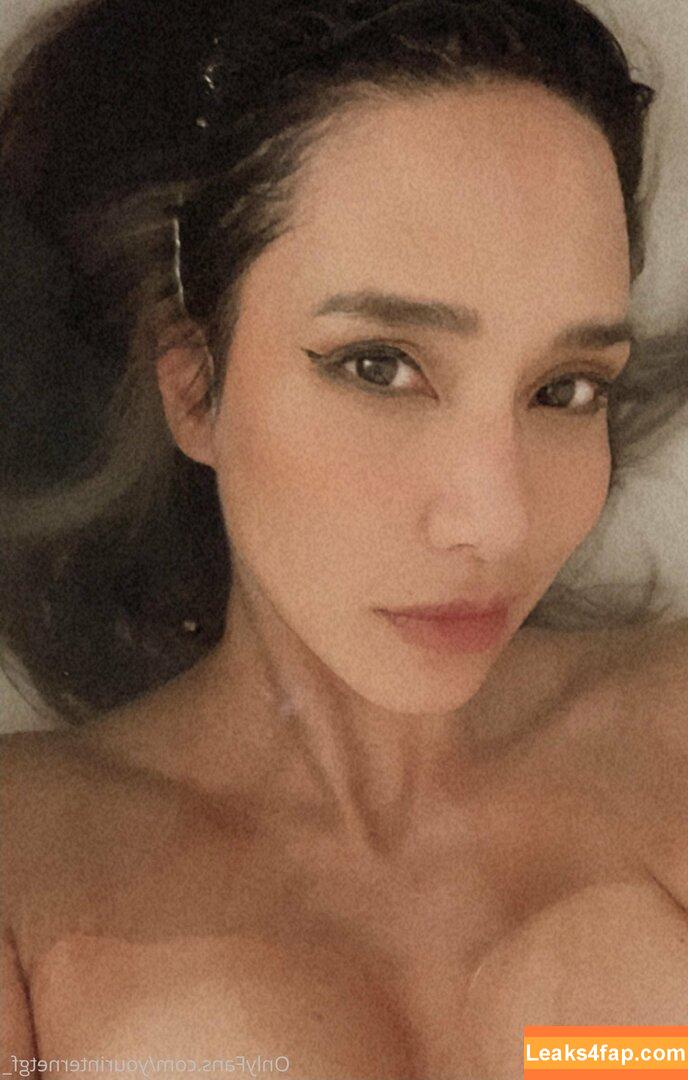 Milynn Sarley / Milynn Moon / milynnpartdeux / yourinternetgf_ leaked photo photo #0005