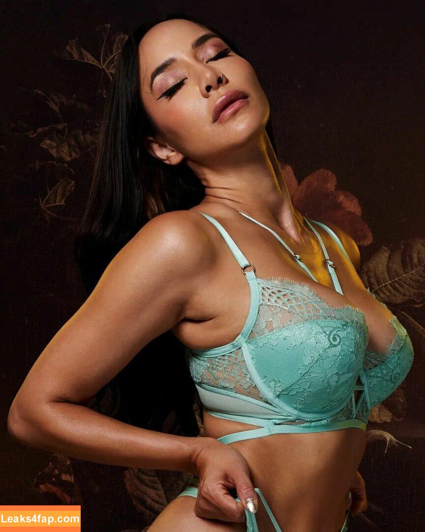 Milynn Sarley / Milynn Moon / milynnpartdeux / yourinternetgf_ leaked photo photo #0037