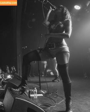 Mimi Doe photo #0010