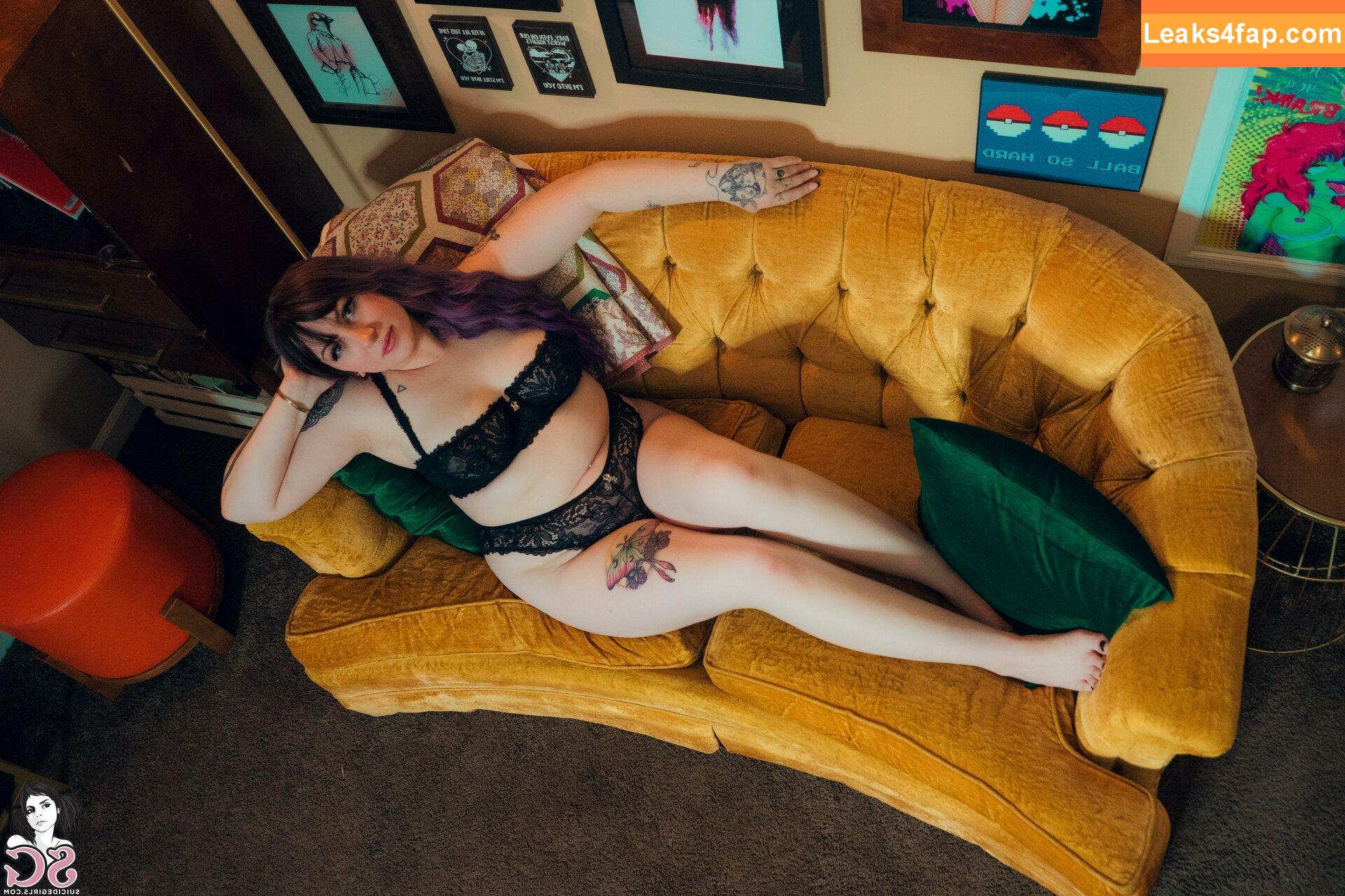 Mimi_Flowers_ MimiFlowersss / MimiFlowersss / Suicidegirls / mimi_flowers_premium / mimiflowers_official leaked photo photo #0074