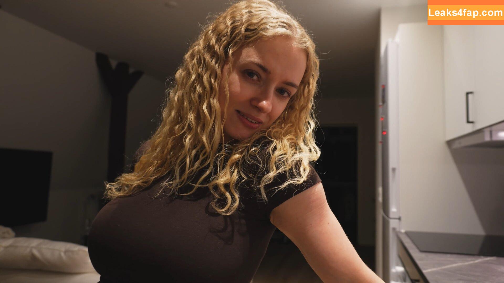 Mimi Lintrup / mimimimichaela слитое фото фото #0171