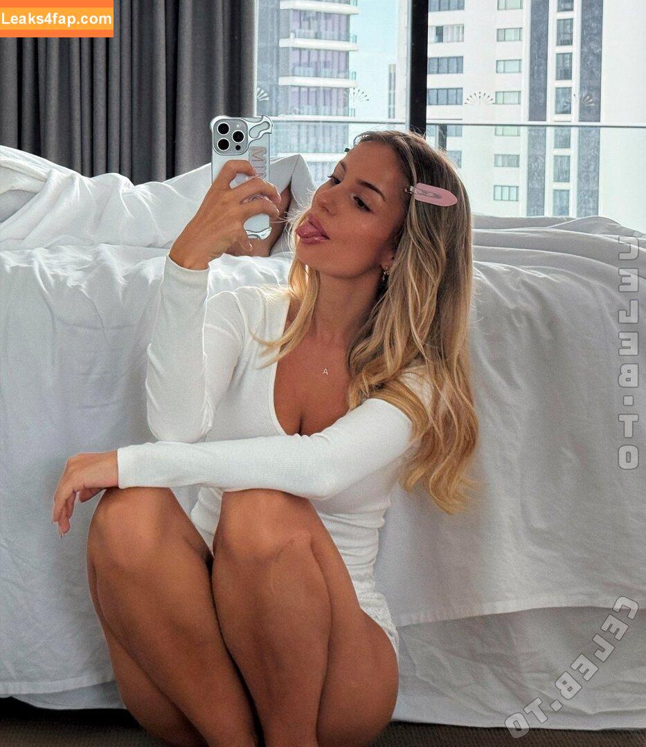 Mimi.rasch leaked photo photo #0477