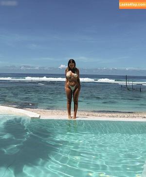 Mimi.rasch photo #0007