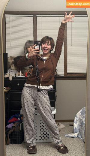 mimidoescosplay photo #0029