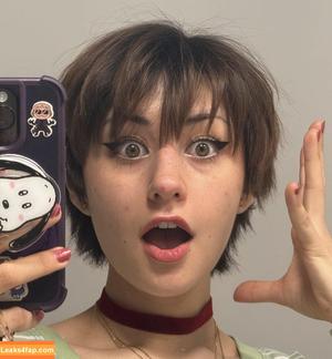 mimidoescosplay photo #0031