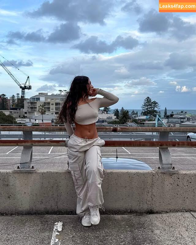 Mimsdaily.life / Mim Hamadache leaked photo photo #0064