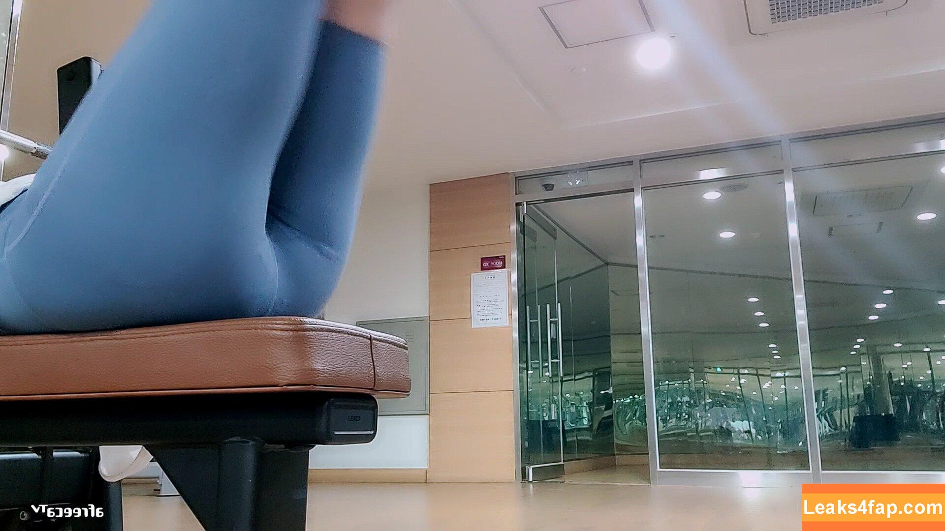 Min.E / 93.sss leaked photo photo #0046