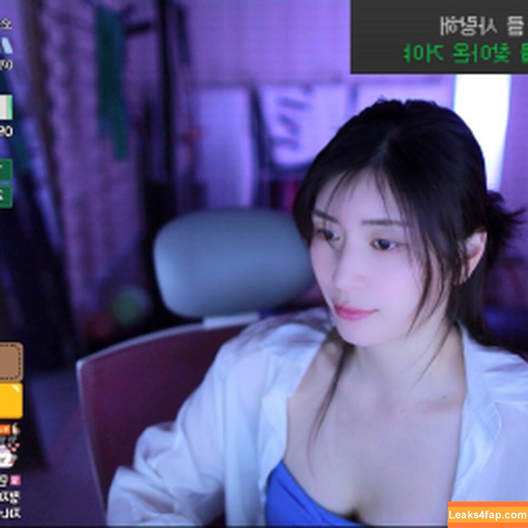 Min.E / 93.sss leaked photo photo #0210