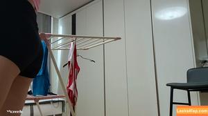 Min.E photo #0040