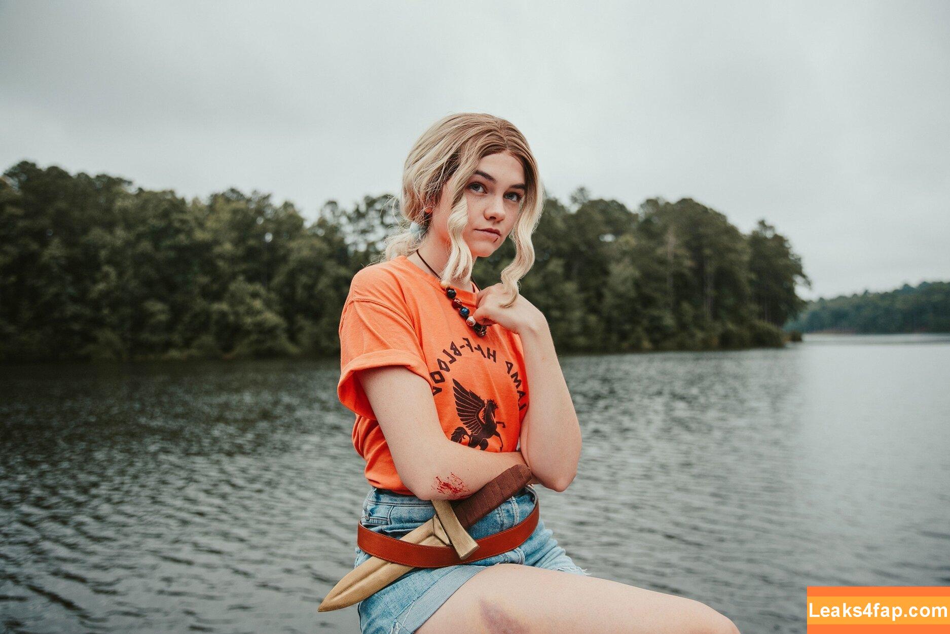 Mina Kess / kess.ink / minakess leaked photo photo #0081