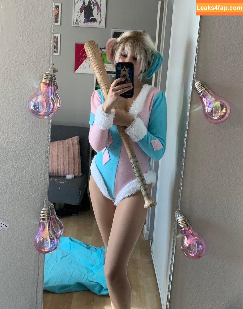 Mina Kess / kess.ink / minakess leaked photo photo #0114