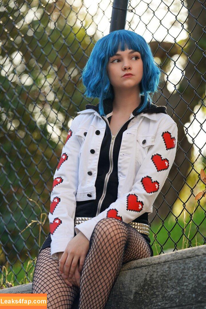 Mina Kess / kess.ink / minakess leaked photo photo #0134