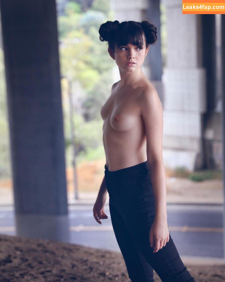 Mina Kess / kess.ink / minakess leaked photo photo #0286