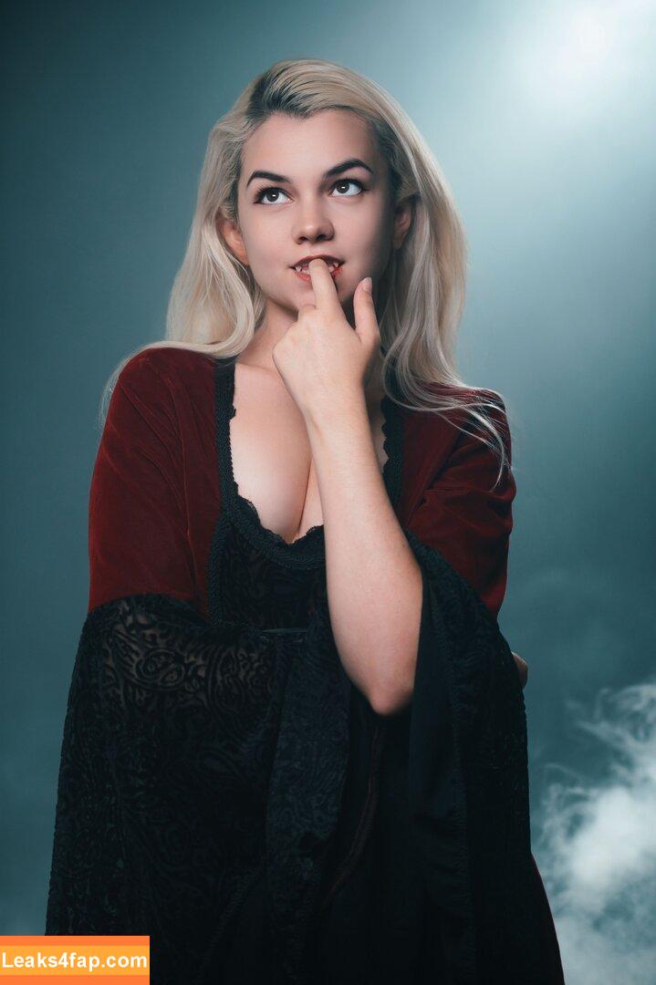 Mina Kess / kess.ink / minakess leaked photo photo #0435