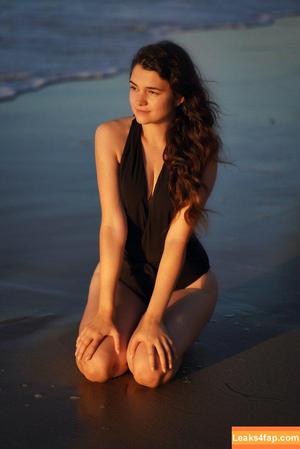 Mina Kess photo #0028