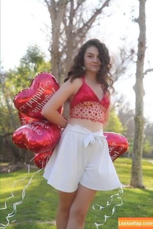 Mina Kess photo #0053