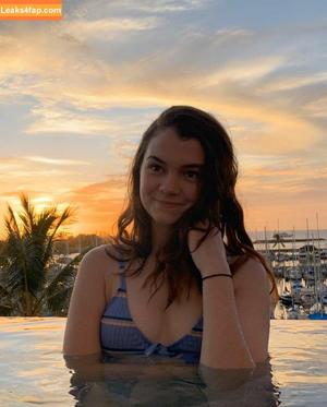 Mina Kess photo #0067