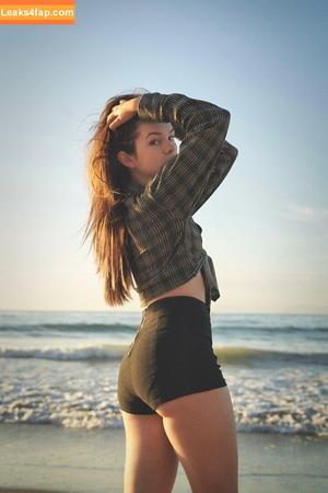 Mina Kess photo #0147