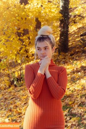 Mina Kess photo #0377