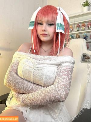 Mina min photo #0121