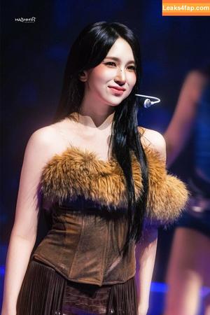 Mina Myoi photo #0065