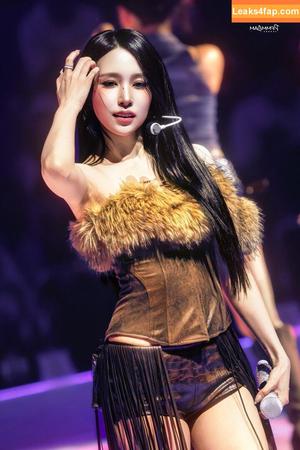 Mina Myoi photo #0066