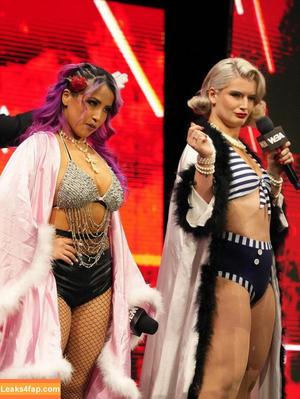 Mina Shirakawa photo #1852