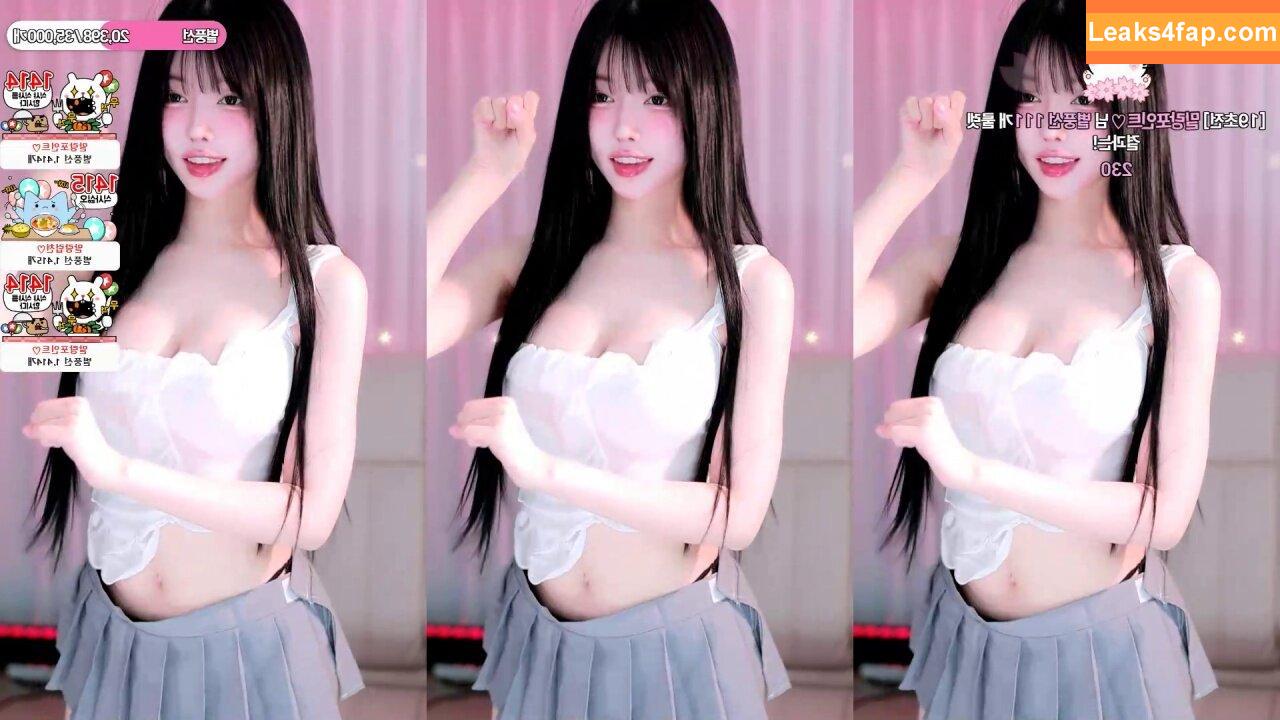 mina8017 / malang_sohee / 말랑소히♥ leaked photo photo #0031