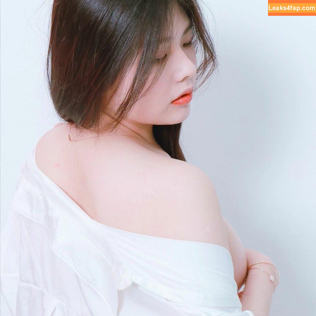 minai6835 / 민아 leaked photo photo #0016