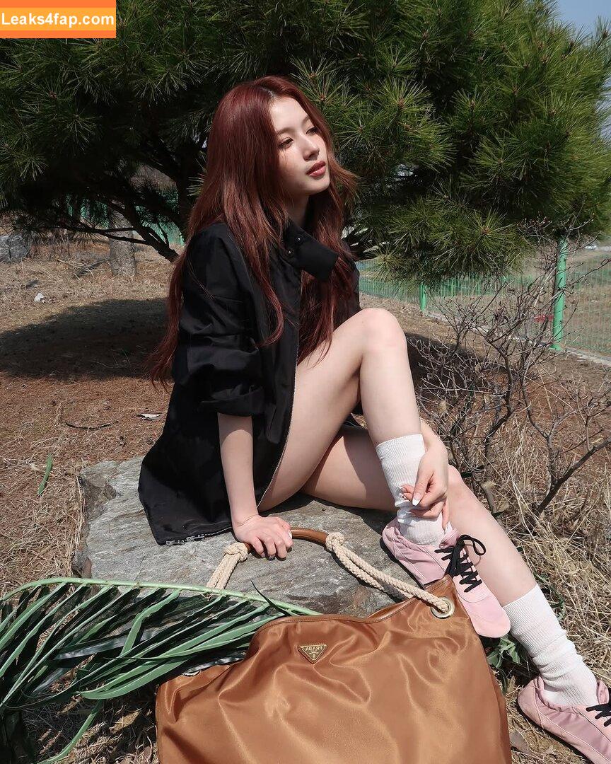 Minatozaki Sana / TWICE / m.by__sana leaked photo photo #0040