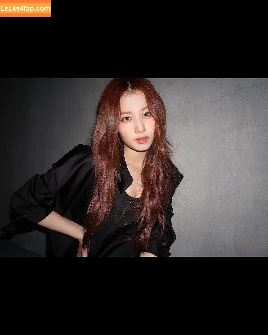 Minatozaki Sana / TWICE / m.by__sana leaked photo photo #0044