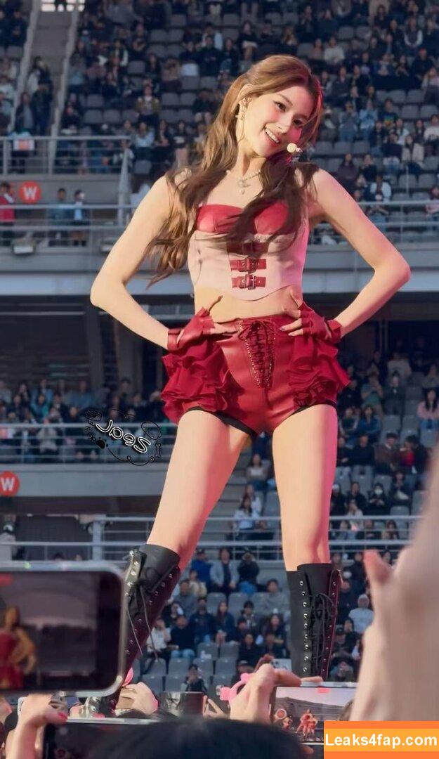 Minatozaki Sana / TWICE / m.by__sana слитое фото фото #0068