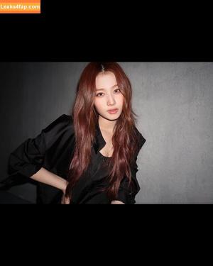 Minatozaki Sana photo #0044