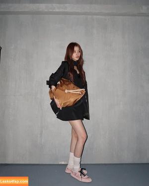 Minatozaki Sana photo #0049