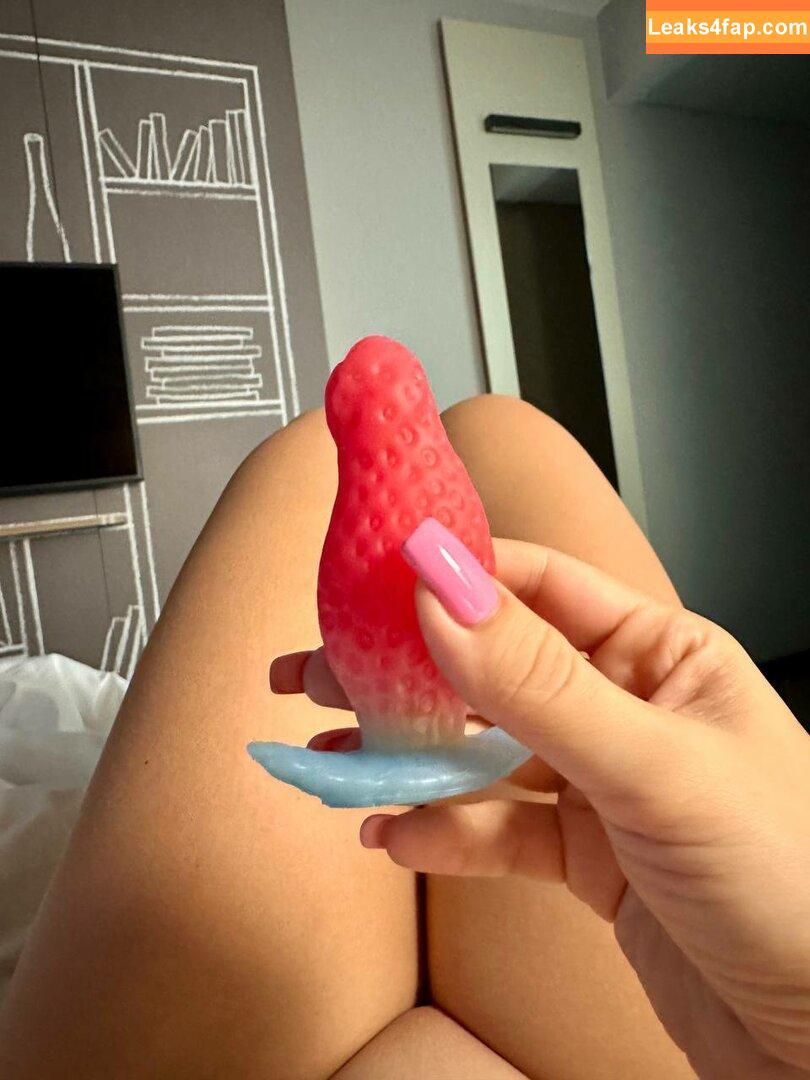 mindiyarova11 / mindi11 leaked photo photo #0627