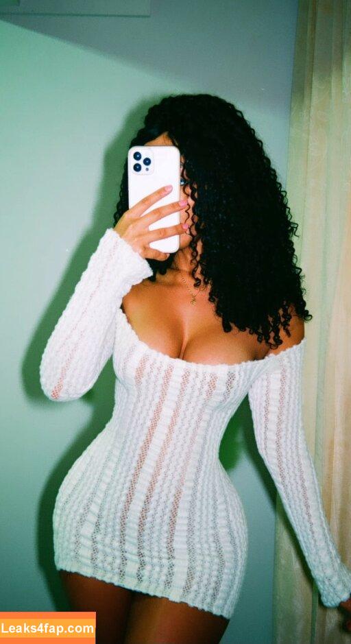 Mini Jhennialves Onlyfans leaks