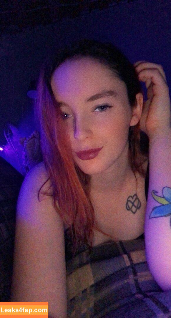 miniloupxxx /  leaked photo photo #0039