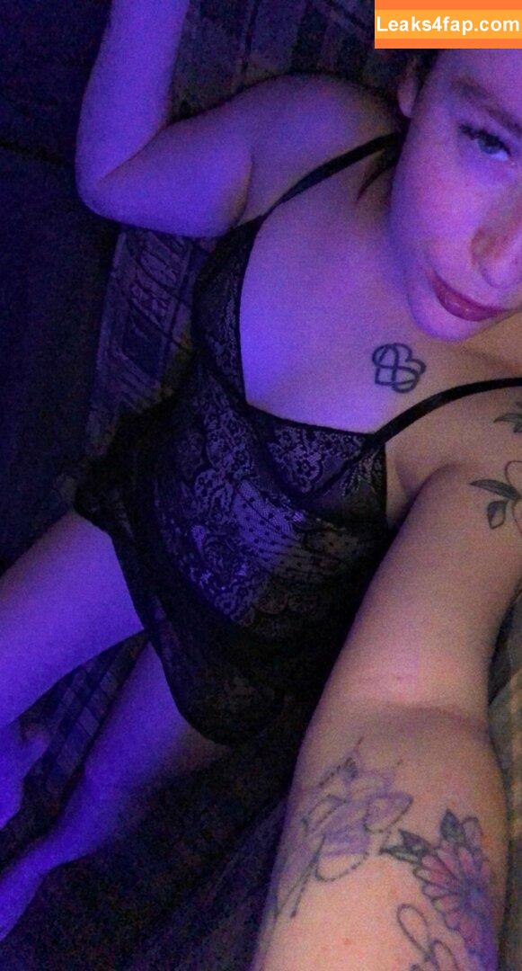 miniloupxxx /  leaked photo photo #0045