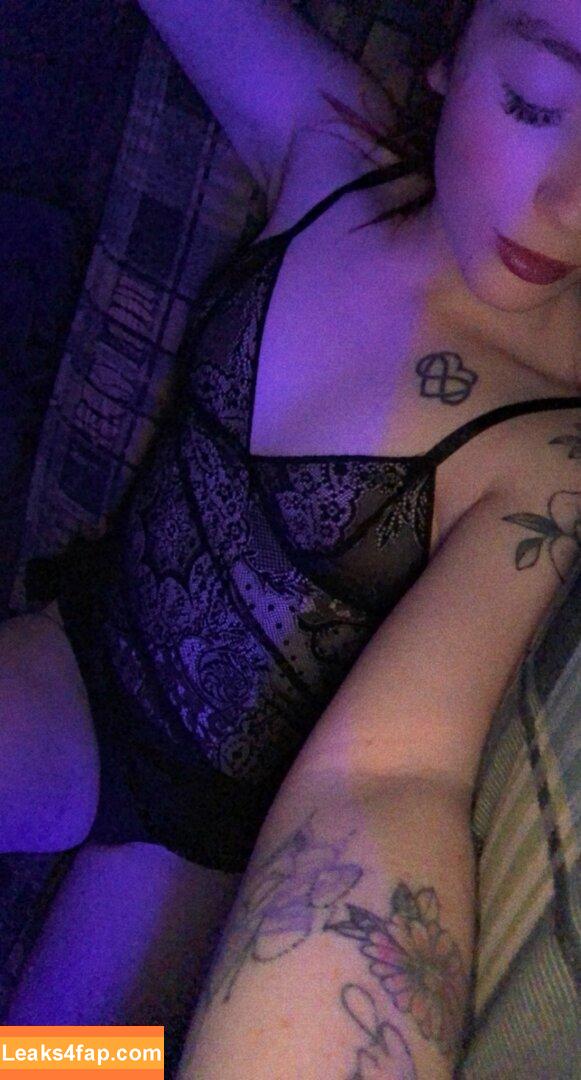 miniloupxxx /  leaked photo photo #0053