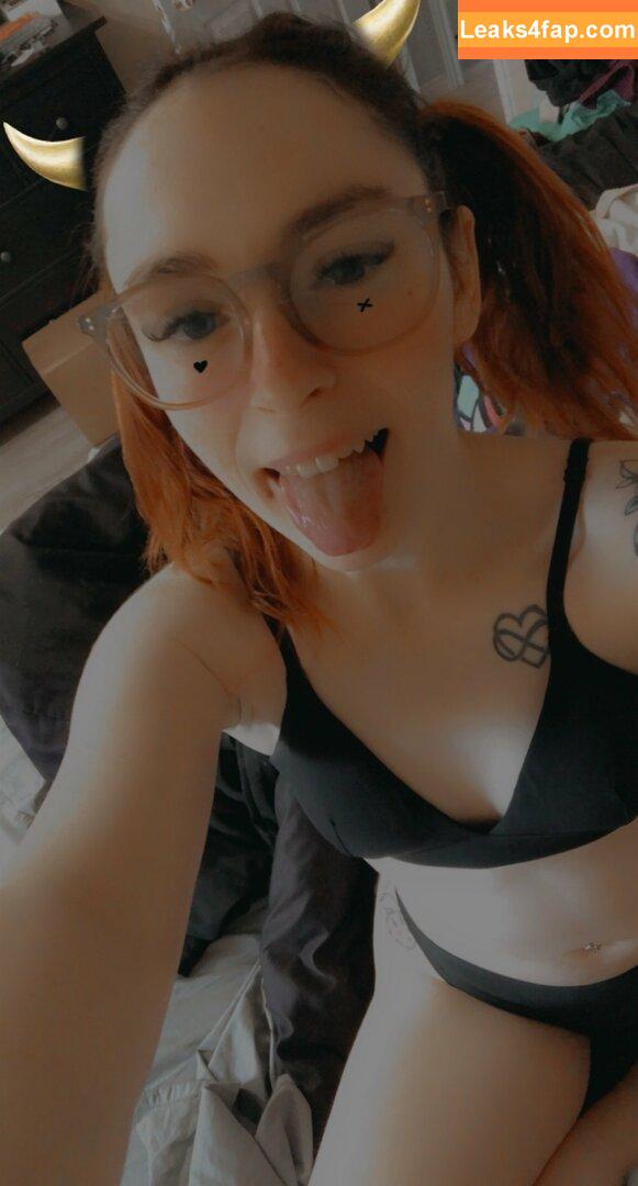 miniloupxxx /  leaked photo photo #0063