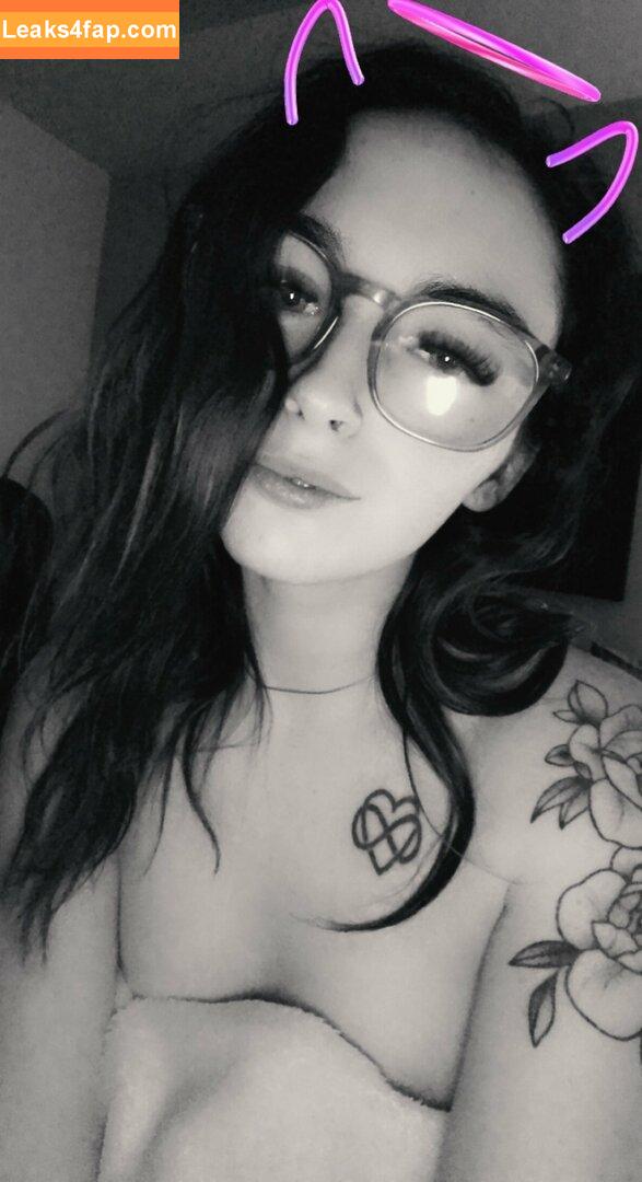 miniloupxxx /  leaked photo photo #0079