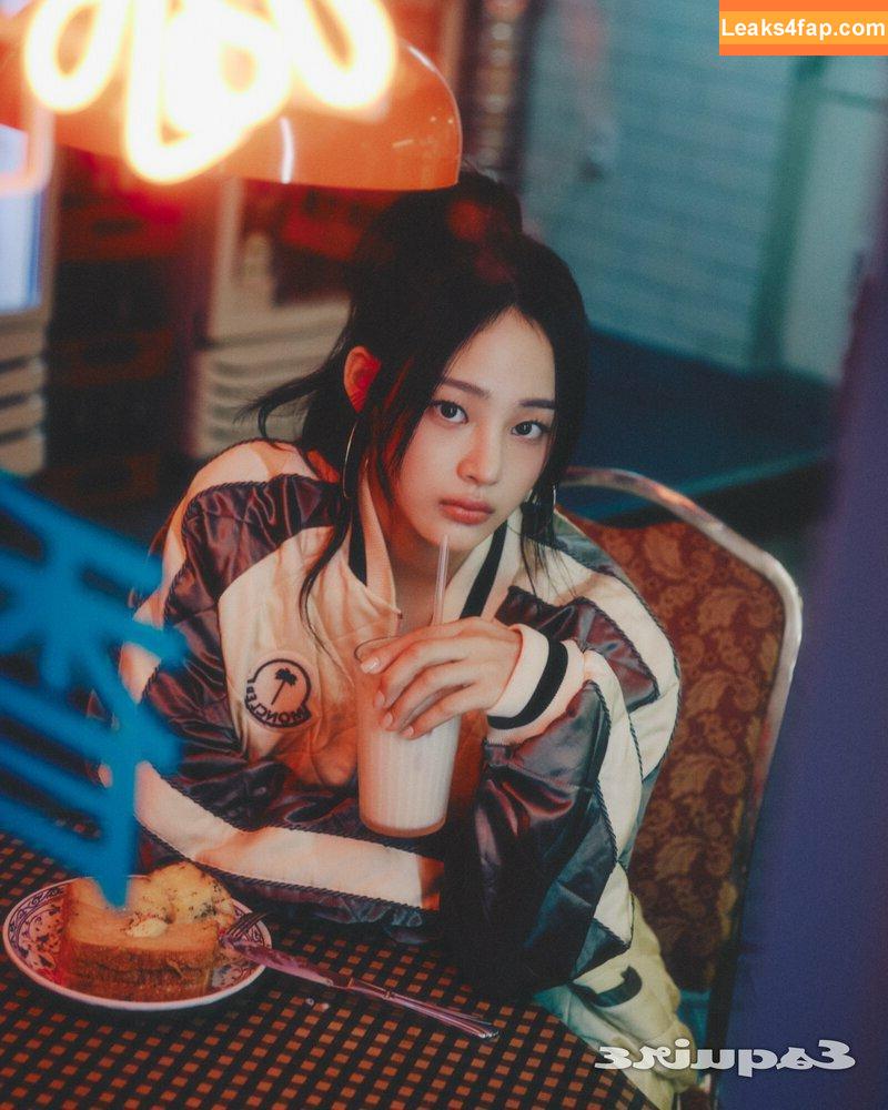 Minji / lovres_min__ / miniwithtattoos / newjeans_official leaked photo photo #0023