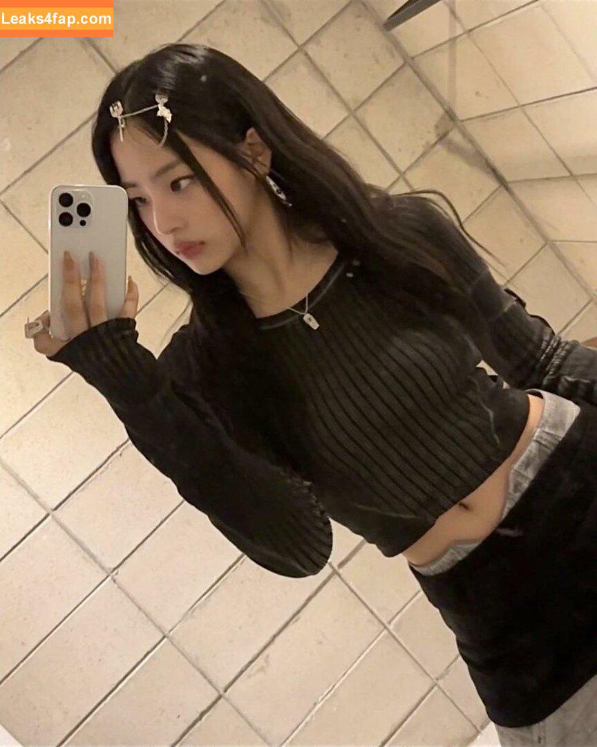 Minji / lovres_min__ / miniwithtattoos / newjeans_official слитое фото фото #0038