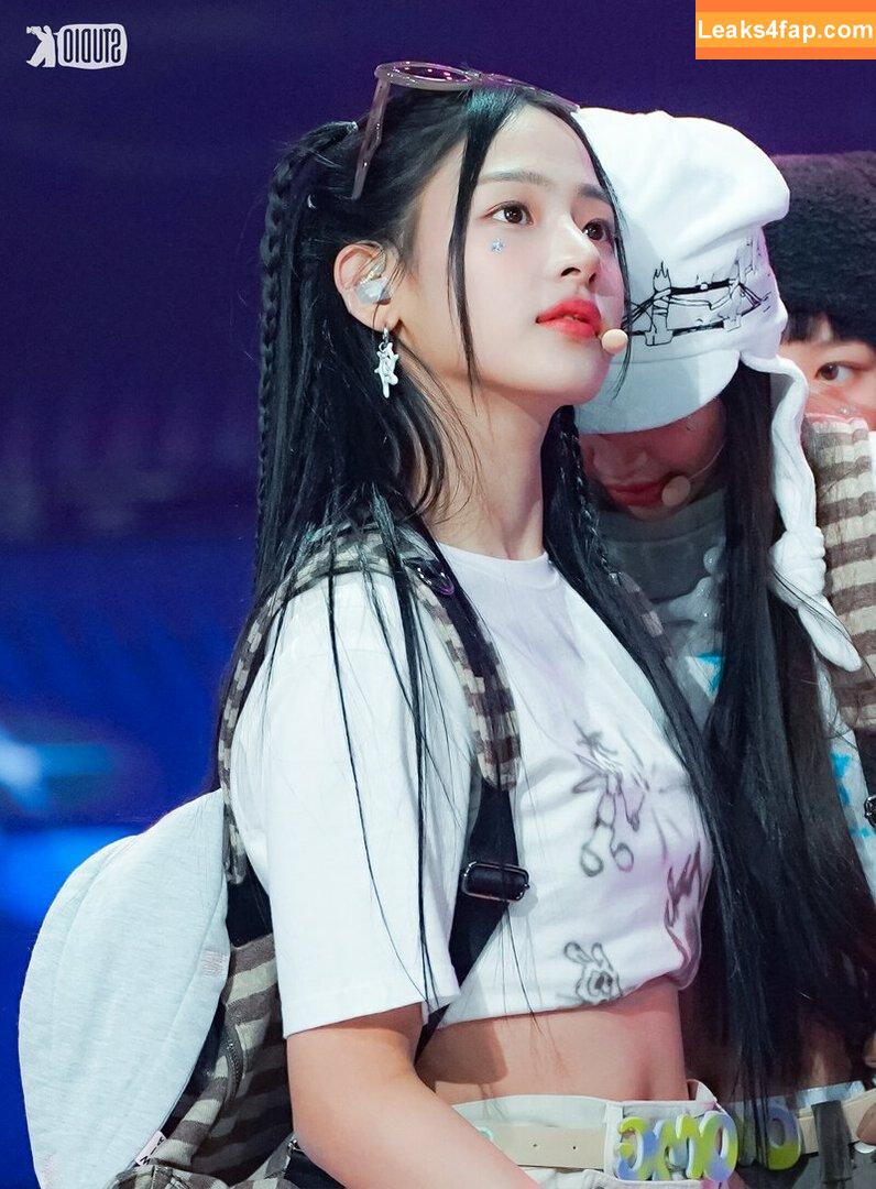 Minji / lovres_min__ / miniwithtattoos / newjeans_official слитое фото фото #0090