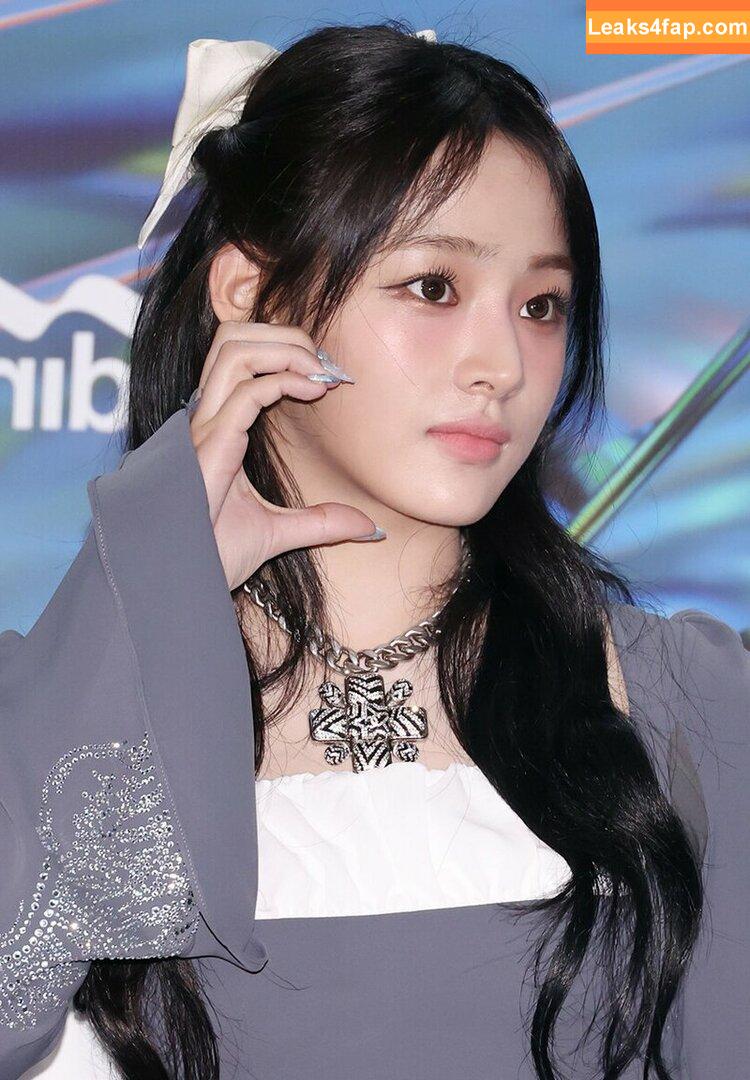 Minji / lovres_min__ / miniwithtattoos / newjeans_official слитое фото фото #0097