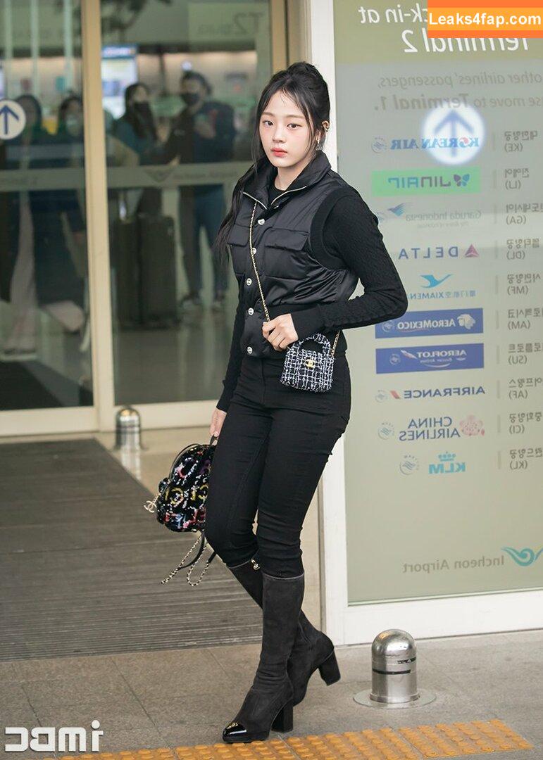 Minji / lovres_min__ / miniwithtattoos / newjeans_official слитое фото фото #0108