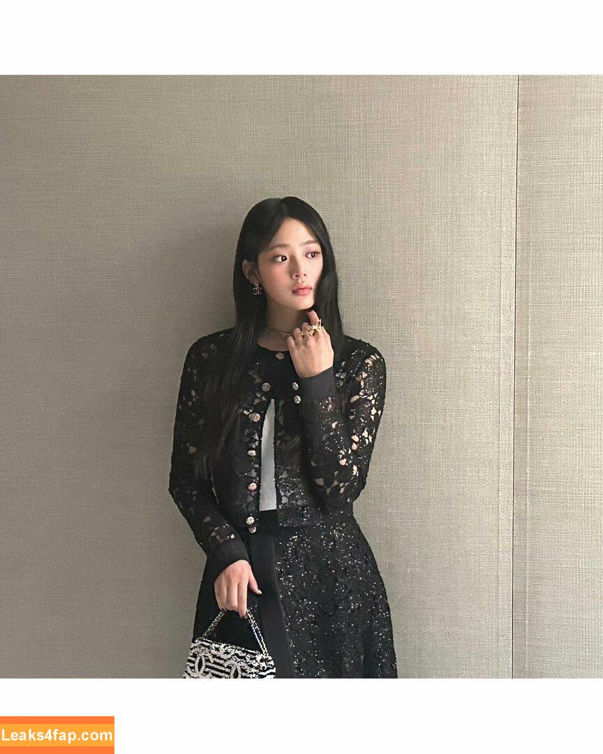 Minji / lovres_min__ / miniwithtattoos / newjeans_official слитое фото фото #0128