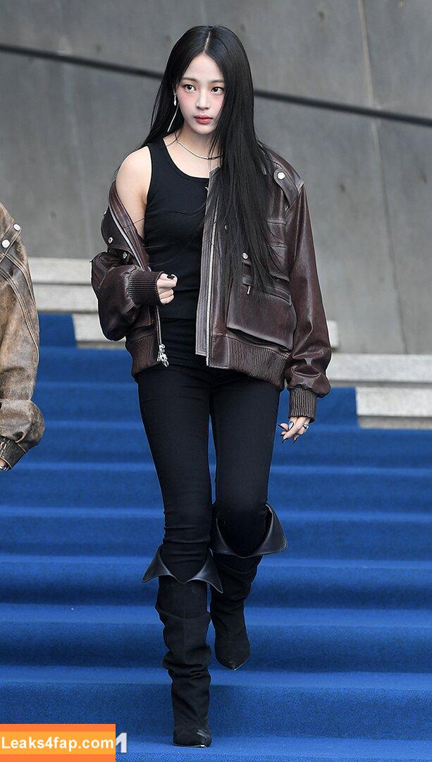 Minji / lovres_min__ / miniwithtattoos / newjeans_official слитое фото фото #0141